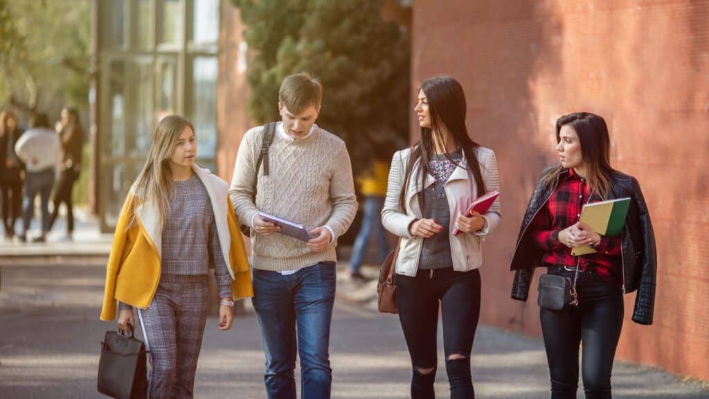Moving to College for the First Time Here’s How Storage Can Help